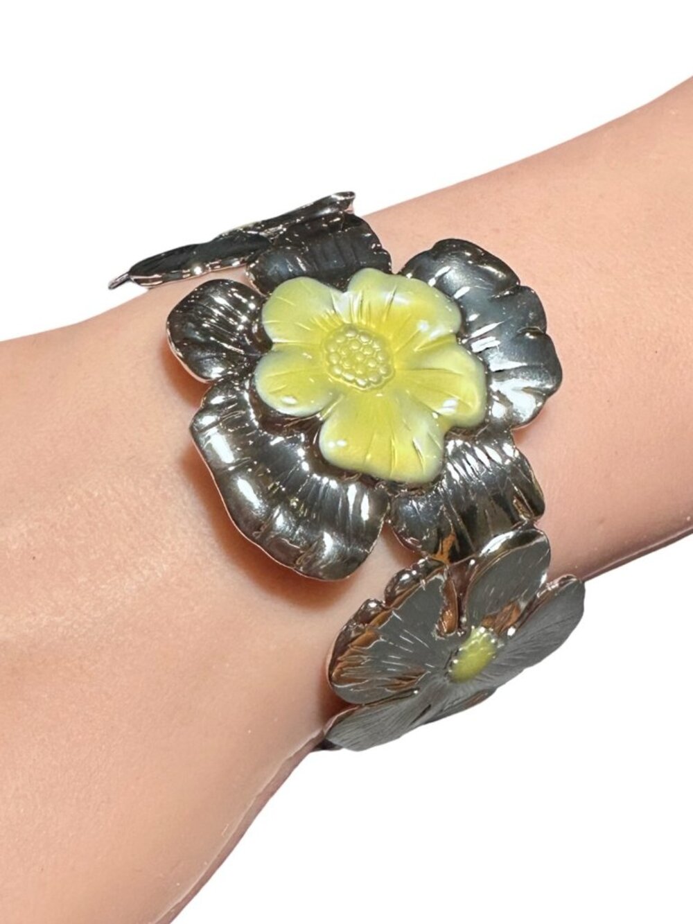 Floral Cuff Bracelet Silver Tone Yellow Enamel Centers Womens Costume Jewelry